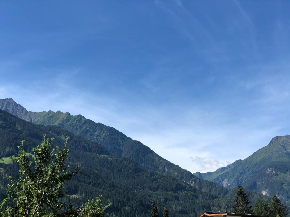 Pension Eberharter Mayrhofen Eksteriør billede