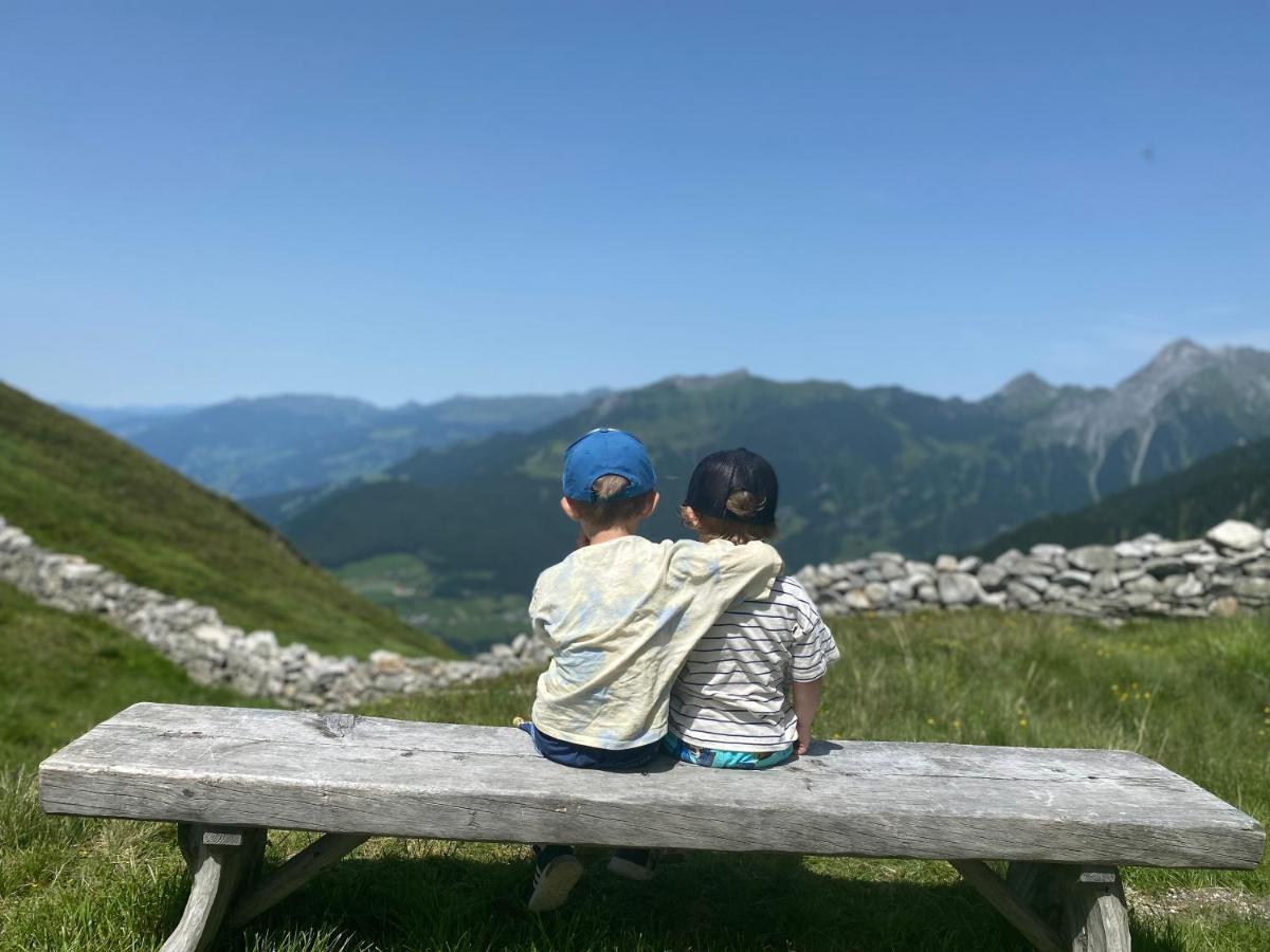 Pension Eberharter Mayrhofen Eksteriør billede